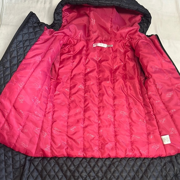 Deux Par Deux - Black and Pink Quilted Puffer Jacket with Hood - Picture 4 of 8